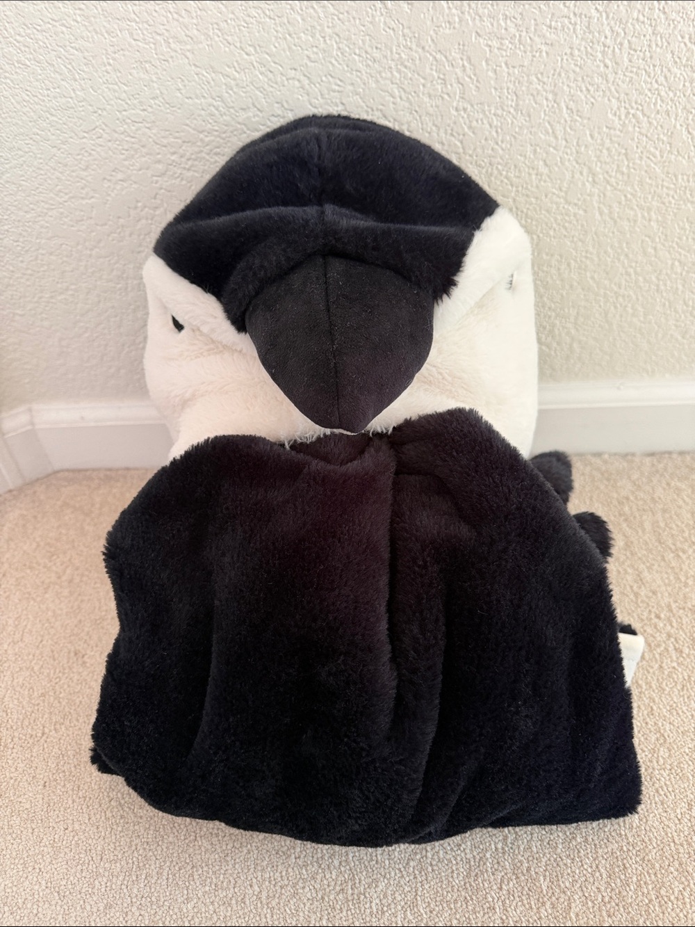 Plush Penguin Bird Toy - Black and White Cozy blanket